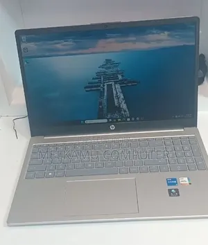 New Laptop HP Stream Notebook 16GB Intel Core i5 SSD 512GB