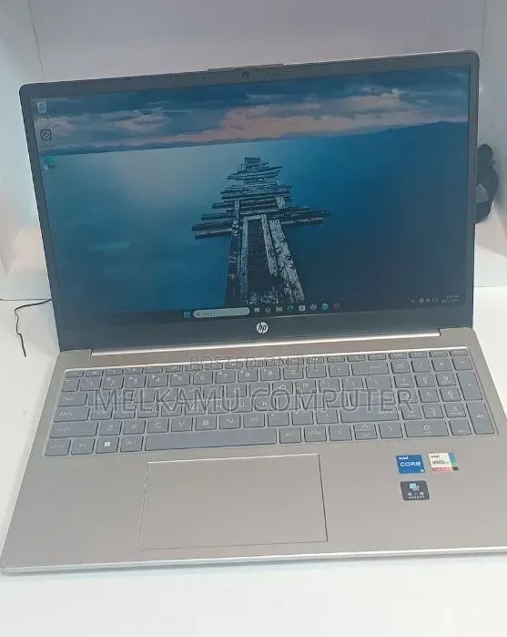 New Laptop HP Stream Notebook 16GB Intel Core i5 SSD 512GB