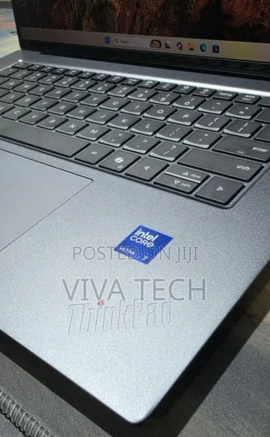 New Laptop Lenovo 32GB Intel Core Ultra 7 SSD 1T