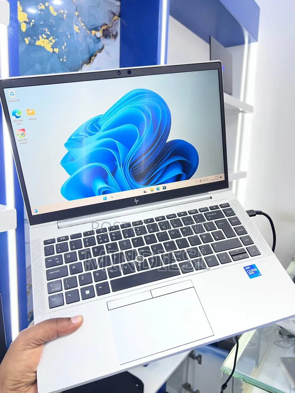 New Laptop HP EliteBook x360 1030 G8 16GB Intel Core i7 SSD 512GB