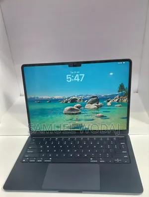 New Laptop Apple MacBook Air 2022 M2 8GB Apple M2 SSD 256GB
