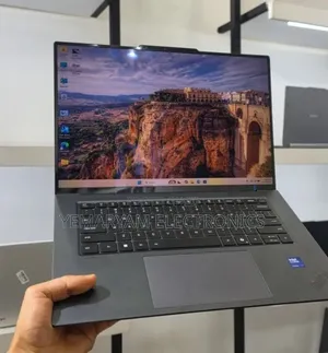 New Laptop Lenovo ThinkBook 15 32GB Intel Core Ultra 7 SSD 1T