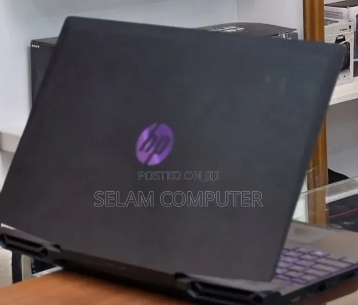 New Laptop HP Pavilion 15 16GB Intel Core i7 SSD 512GB