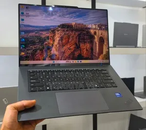 New Laptop Lenovo ThinkPad 13 32GB Intel Core Ultra 7 SSD 1T