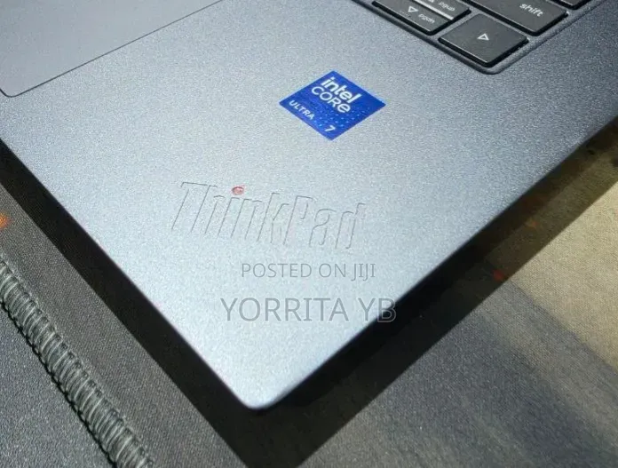 New Laptop Lenovo ThinkPad 13 32GB Intel Core Ultra 7 SSD 1T