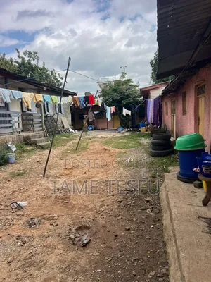 2bdrm House in ካዛንቸስ, Yeka for sale
