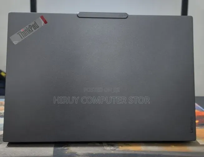 New Laptop Lenovo ThinkPad A20m 32GB Intel Core Ultra 7 SSD 1T