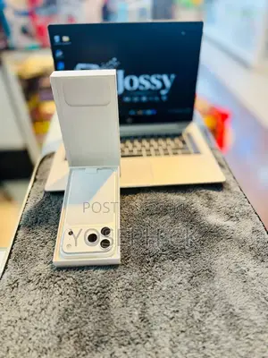 New Apple iPhone 17 Pro Max 256 GB Silver
