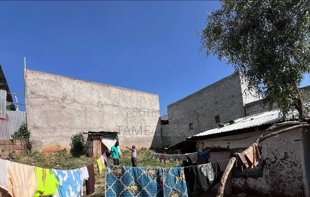 1bdrm House in ኮቶቤ, Yeka for sale