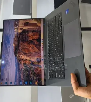 New Laptop Lenovo 32GB Intel Core Ultra 7 SSD 1T