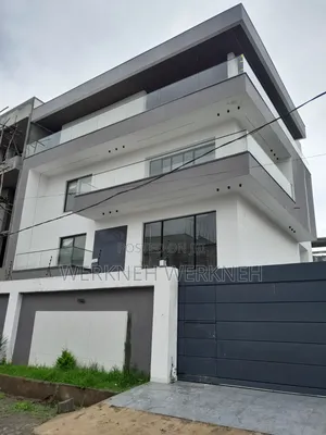 Furnished 7bdrm Penthouse in የግል, Bole for sale