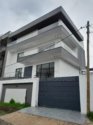 Furnished 7bdrm Penthouse in የግል, Bole for sale
