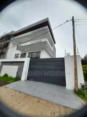 Furnished 7bdrm Penthouse in የግል, Bole for sale