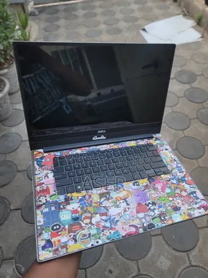Laptop Dell Inspiron 15 5570 16GB Intel Core i7 HDD+SSD 750GB