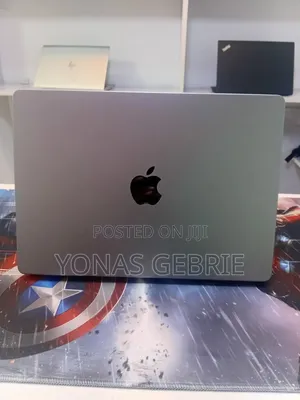 New Laptop Apple MacBook 32GB Apple M1 SSD 512GB