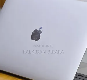 New Laptop Apple MacBook Air 2020 M1 8GB Apple M1 SSD 256GB