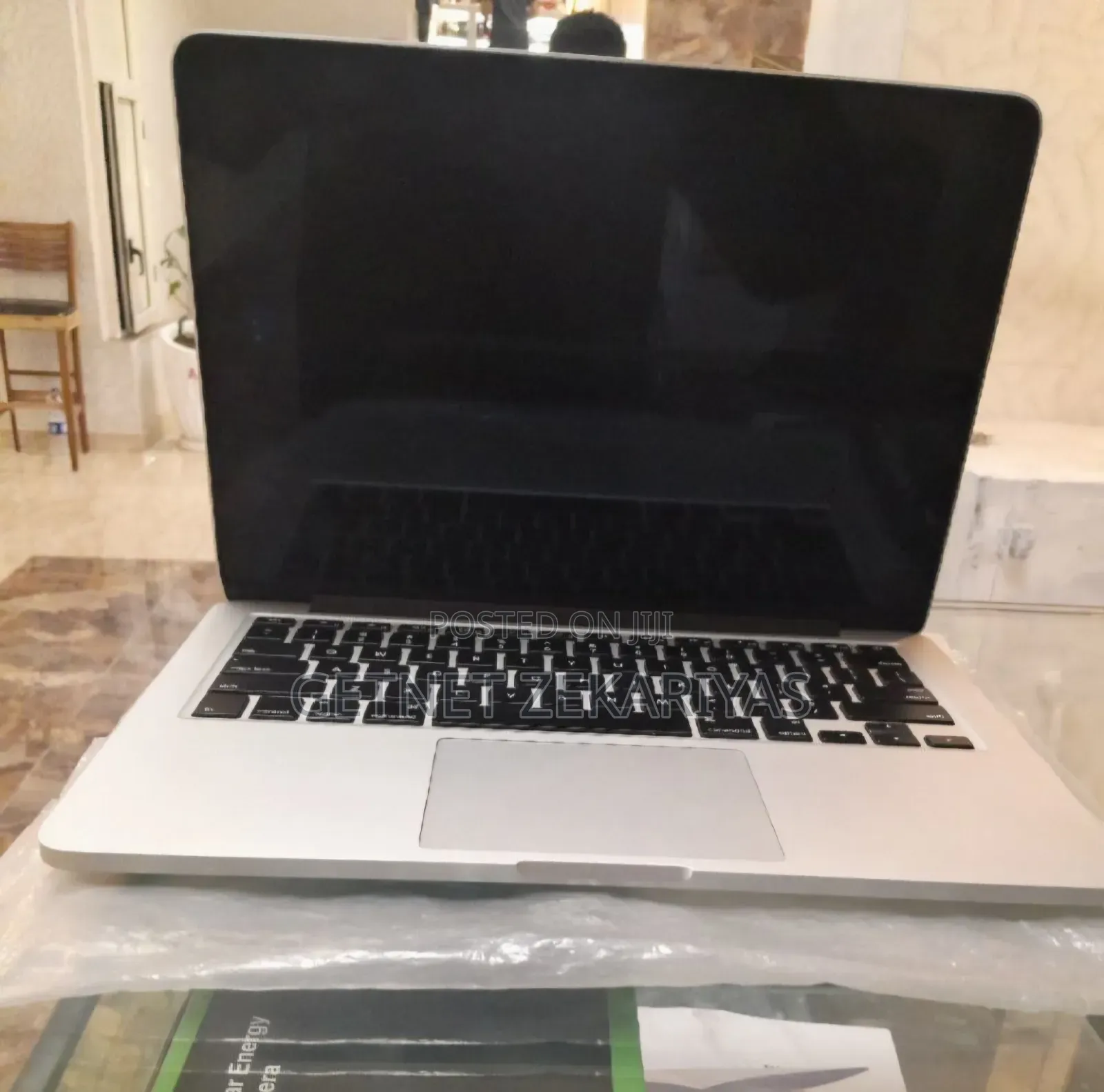 New Laptop Apple MacBook Air 2013 8GB Intel Core i5 SSD 256GB