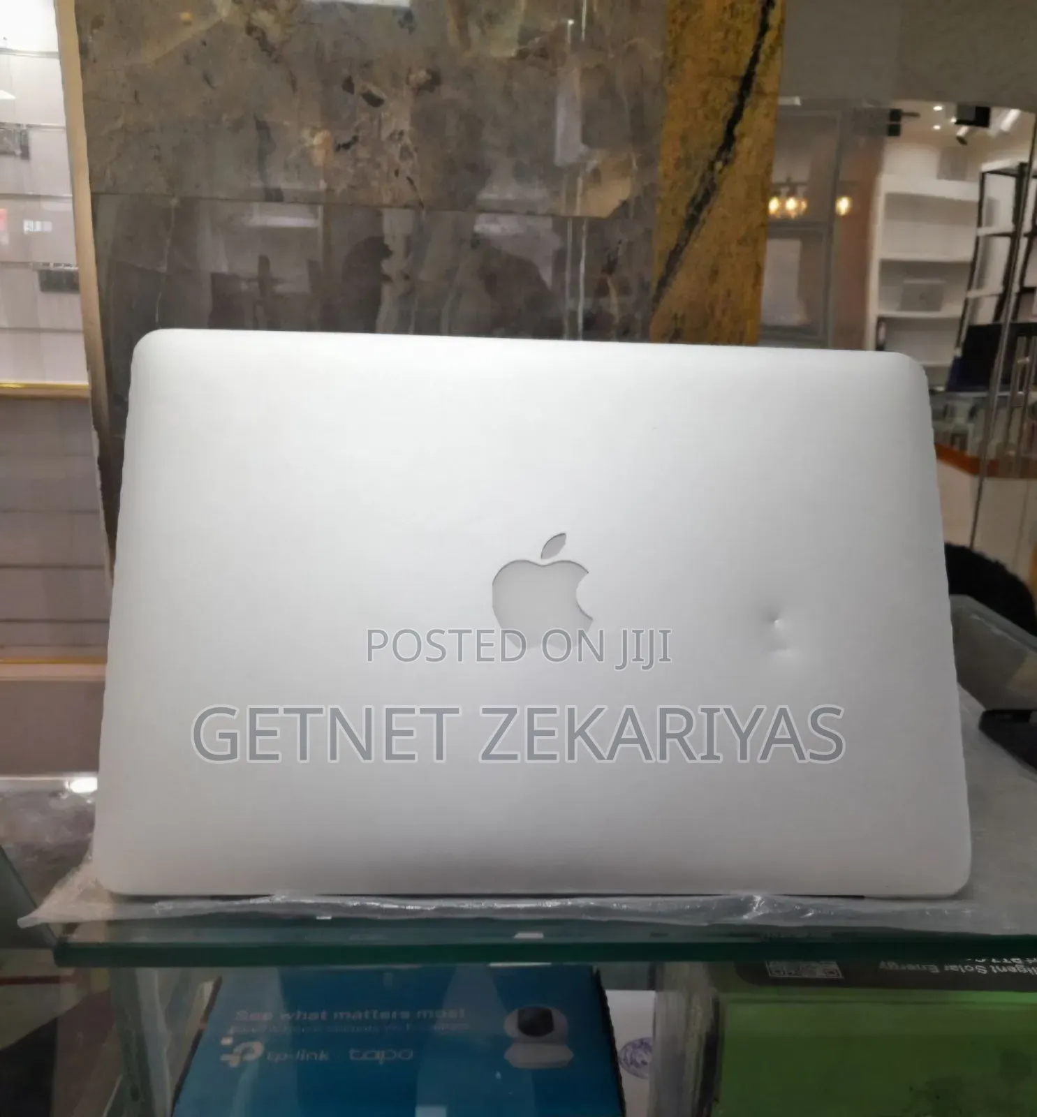 New Laptop Apple MacBook Air 2013 8GB Intel Core i5 SSD 256GB