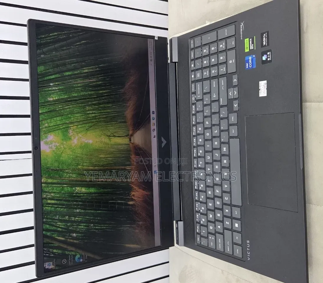 New Laptop HP Victus 16 16GB Intel Core i7 SSD 512GB