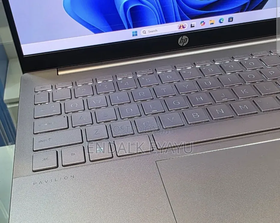 New Laptop HP Pavilion 14 16GB Intel Core i7 SSD 1T