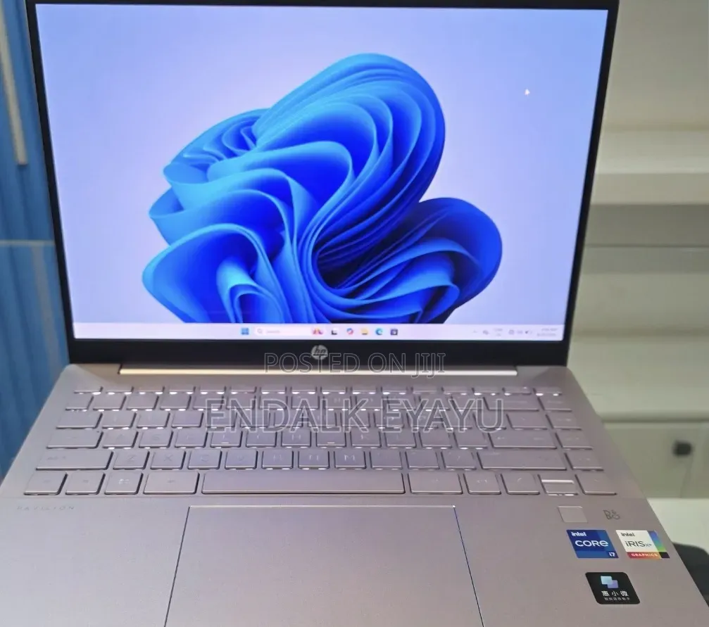 New Laptop HP Pavilion 14 16GB Intel Core i7 SSD 1T