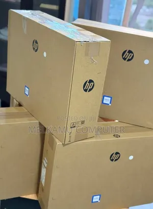 New Desktop Computer HP 200 G4 All-in-One 8GB Intel Core i5 SSD 512GB