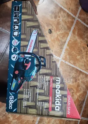 Gasoline Chainsaw 20”