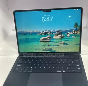 New Laptop Apple MacBook Air 2022 M2 8GB Apple M2 SSD 256GB