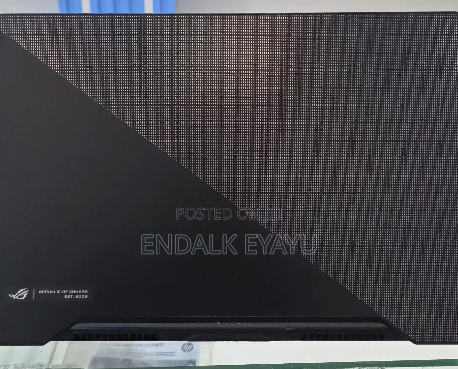 New Laptop Asus ROG Zephyrus G15 16GB Intel Core i7 SSD 512GB