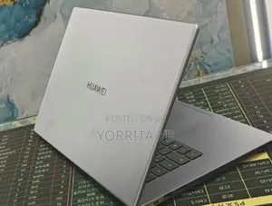New Laptop Huawei 8GB Intel Core i3 SSD 256GB
