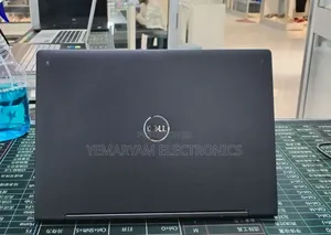 New Laptop Dell 16GB Intel Core i7 SSD 512GB