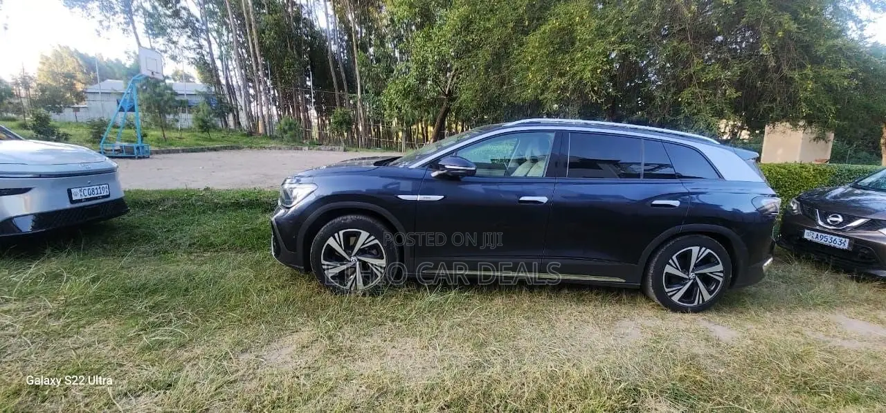 Volkswagen ID.6 2023 Black