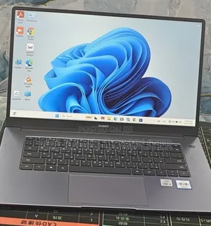 New Laptop Huawei Matebook D 15 8GB Intel Core i3 SSD 256GB