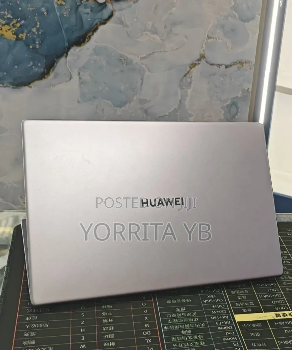 New Laptop Huawei 8GB Intel Core i3 SSD 256GB