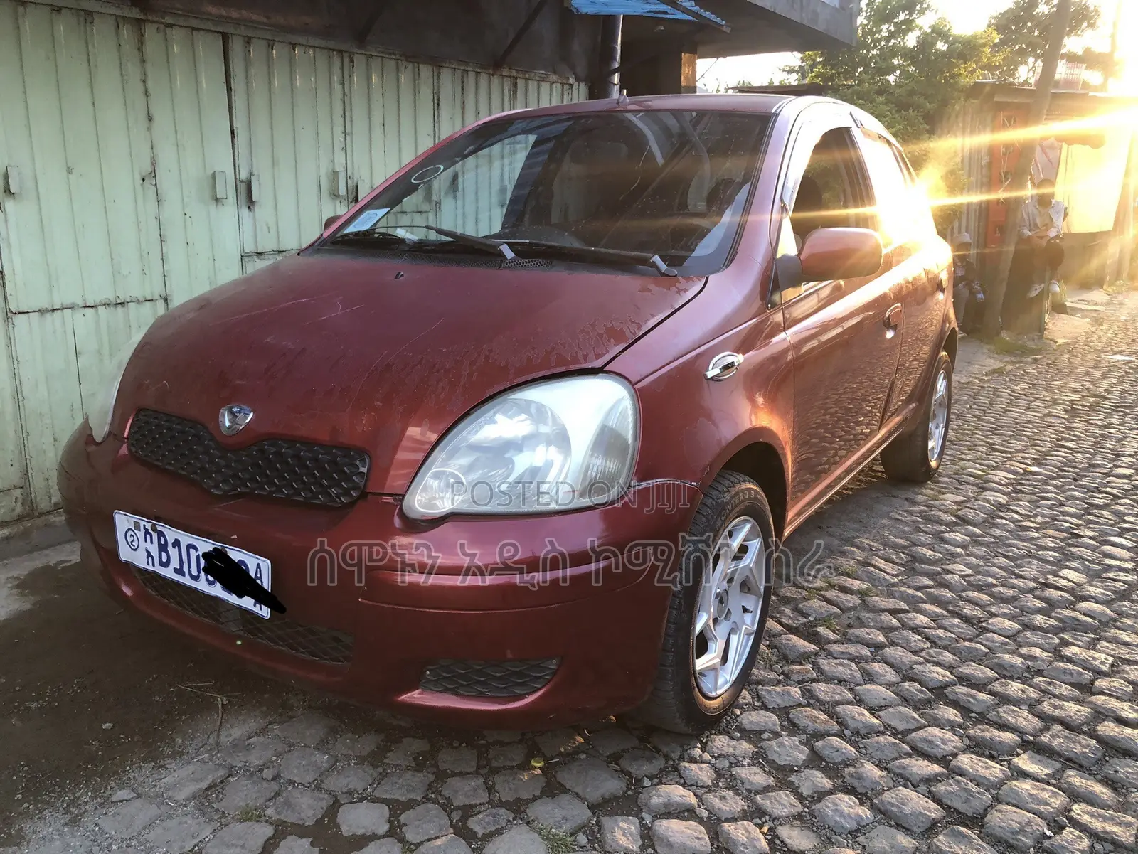 Toyota Vitz 1.0 FWD 5dr 2002 Burgundy