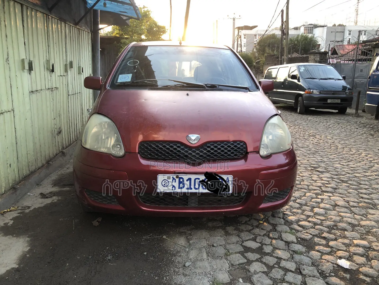 Toyota Vitz 1.0 FWD 5dr 2002 Burgundy