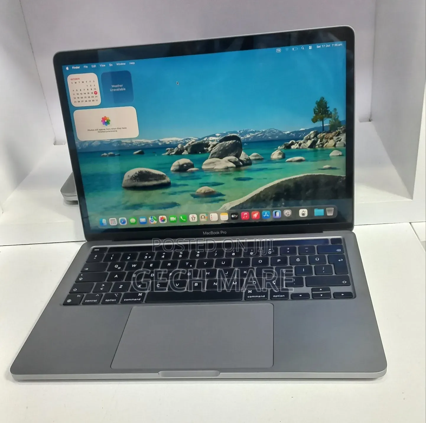 New Laptop Apple MacBook Pro 2020 M1 8GB Intel SSD 256GB