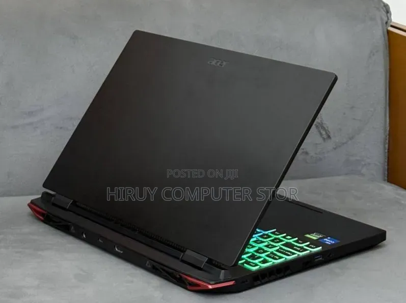 New Laptop Acer Nitro 16 16GB Intel Core i5 SSD 512GB