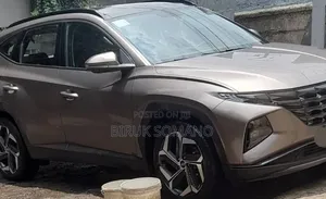 Hyundai Tucson Hybrid 2023