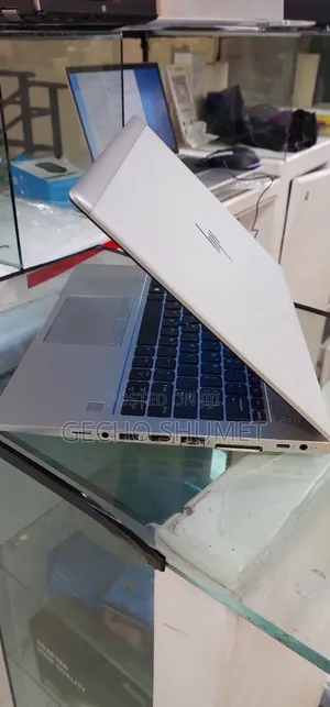 New Laptop HP EliteBook 830 G5 16GB Intel Core i5 SSD 512GB