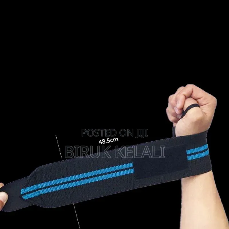 Adjustable Black and Blue Weightlifting Wrist Wrap With a Thumb