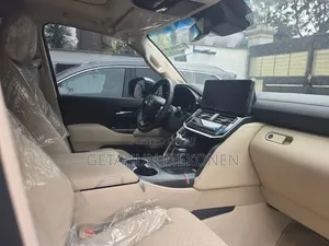 Toyota Land Cruiser 2025 Black