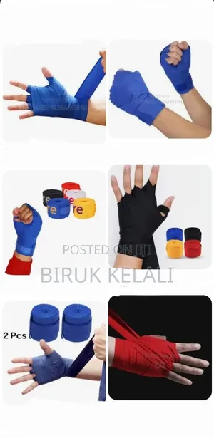 Fingerless Inner Boxing Gloves With Attached Elastic Hand Wraps