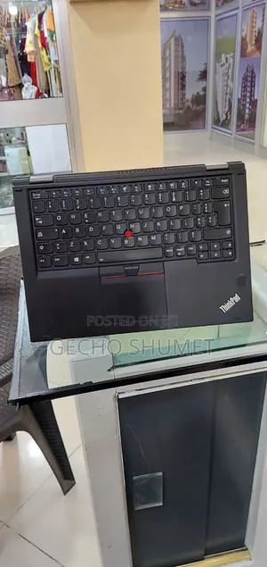 New Laptop Lenovo ThinkPad Yoga 370 8GB Intel Core i5 SSD 512GB