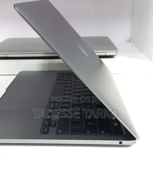 New Laptop Apple MacBook Air 2020 M1 8GB Apple M1 SSD 256GB