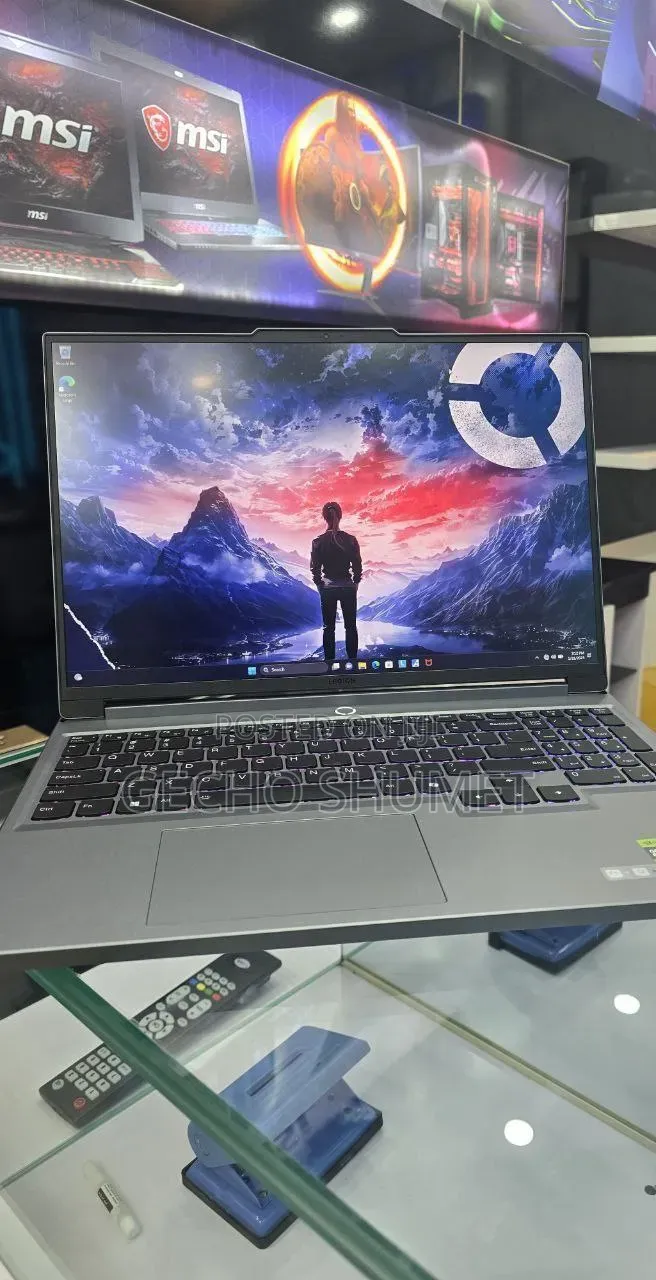 New Laptop Lenovo Legion 5 16GB Intel Core i7 SSD 1T