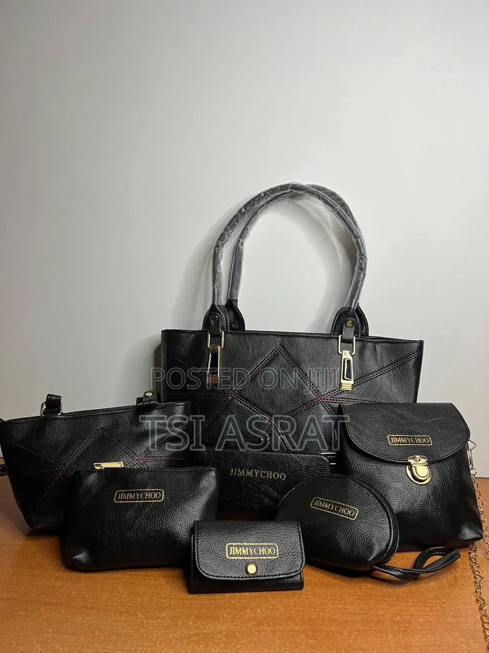 Limited Stock – Trending Now Jimmy Choo 7-in-1 Set