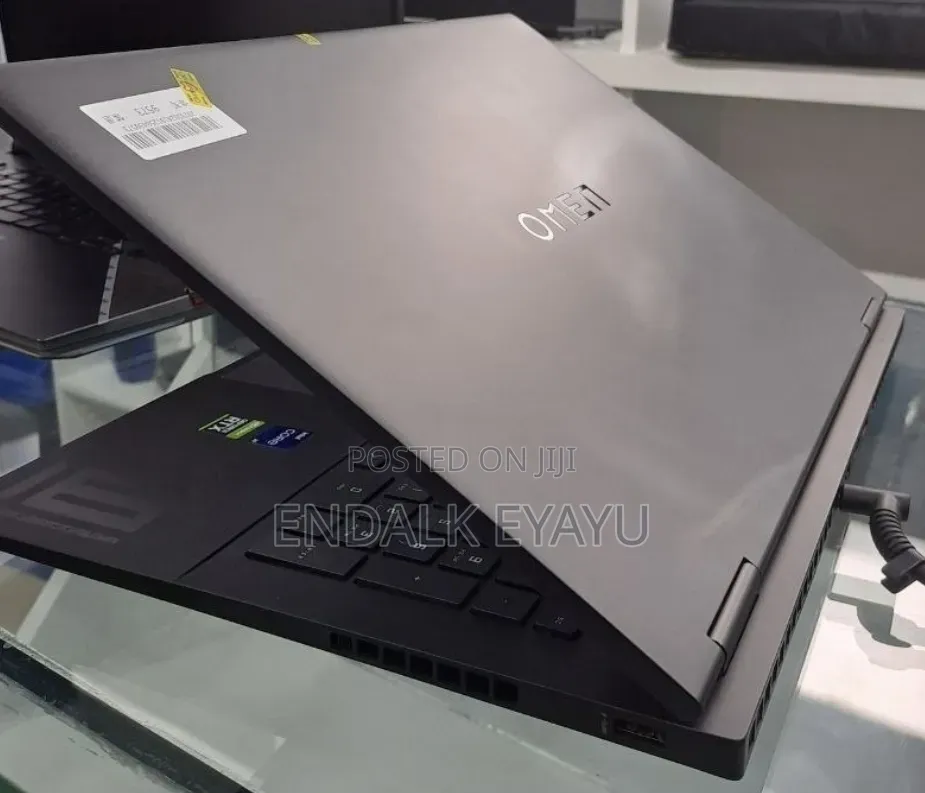 New Laptop HP Omen 16 16GB Intel Core i9 SSD 1T