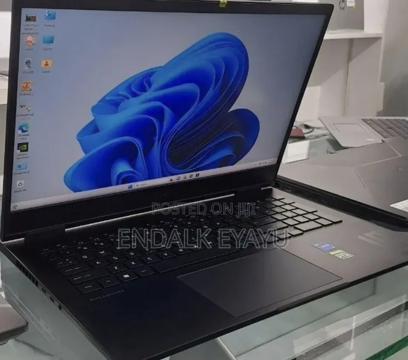 New Laptop HP Omen 16 16GB Intel Core i9 SSD 1T