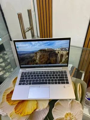 New Laptop HP EliteBook 840 G7 16GB Intel Core i7 SSD 512GB